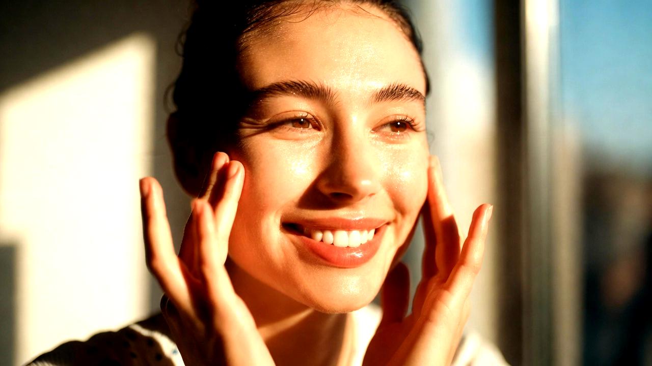 少しずつ豊かさが現実に現れ始める希望に満ちたイメージ