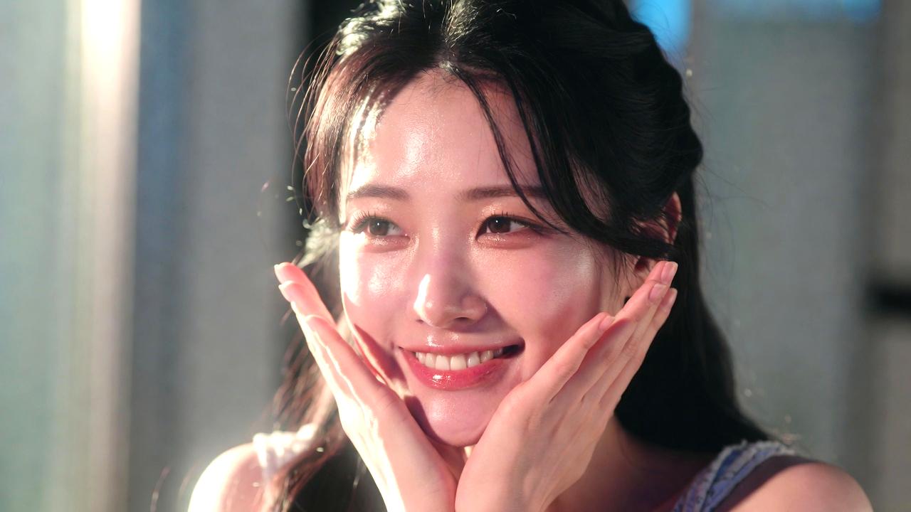 未来への希望とともに新しいつながりが生まれる明るいイメージ