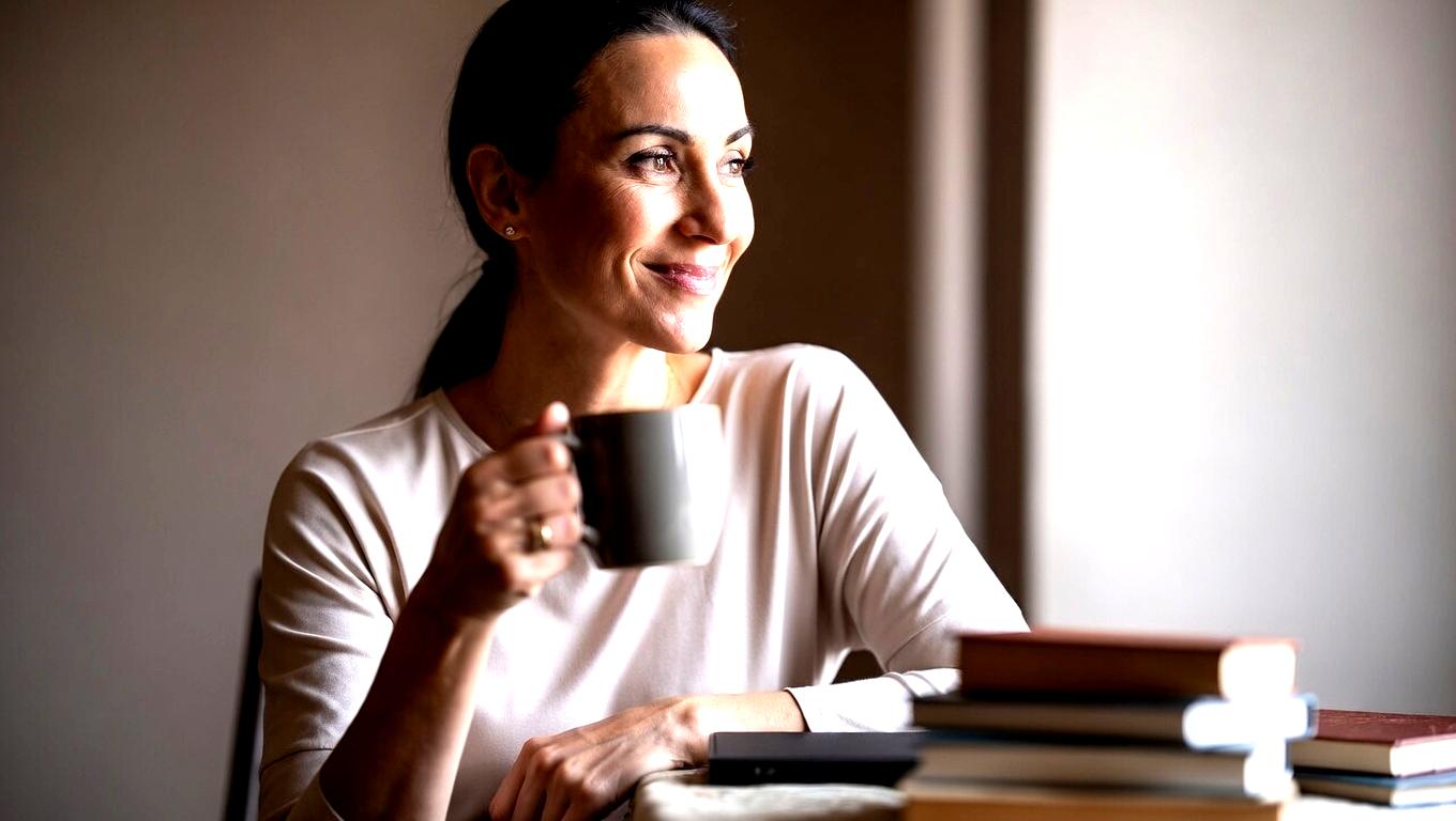 自分自身を優しく抱きしめるような自己受容のイメージ