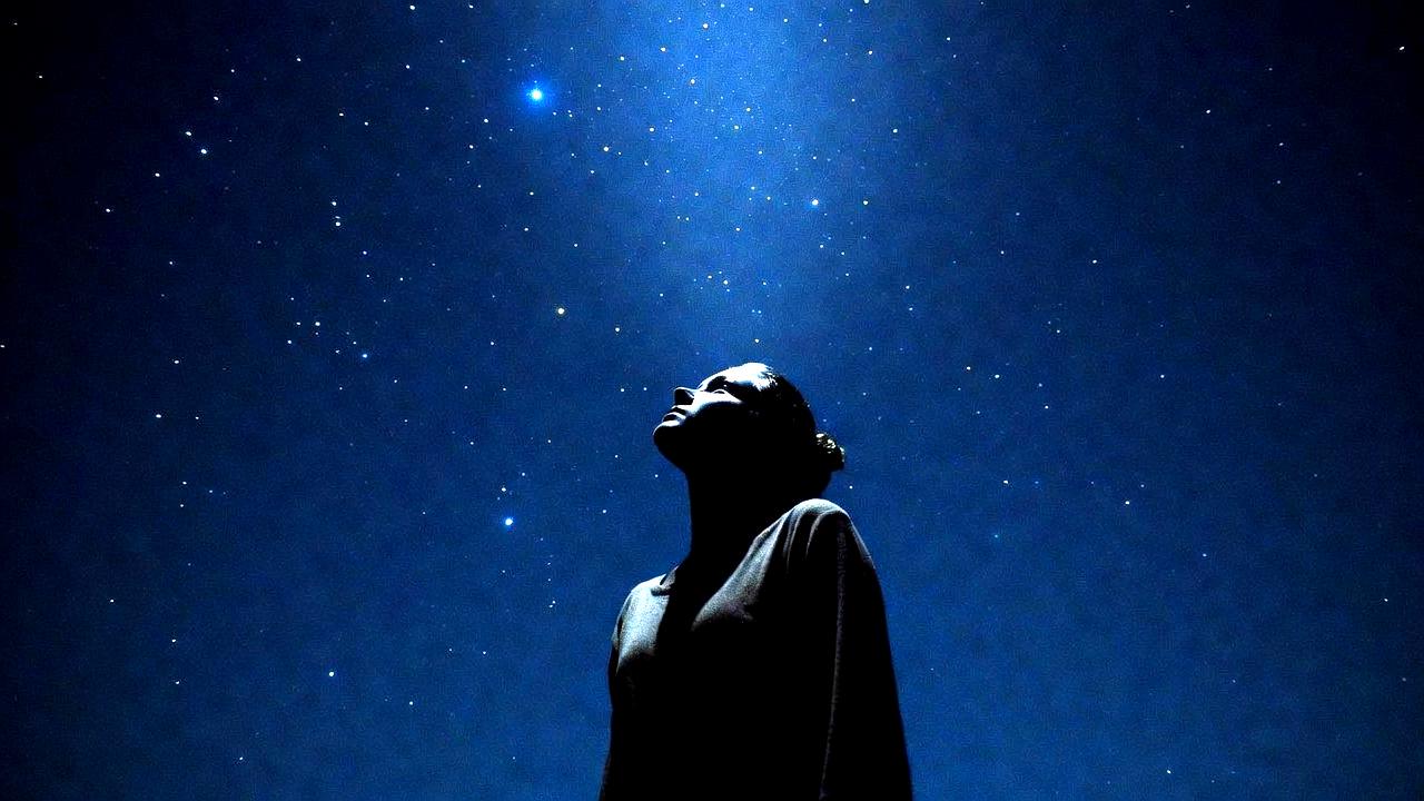 静かなサイレント期間に塩風呂が心を癒すイメージ